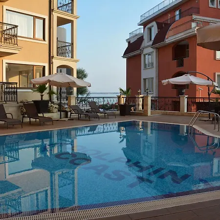 Vip Club Dolphin Coast Солнечный берег