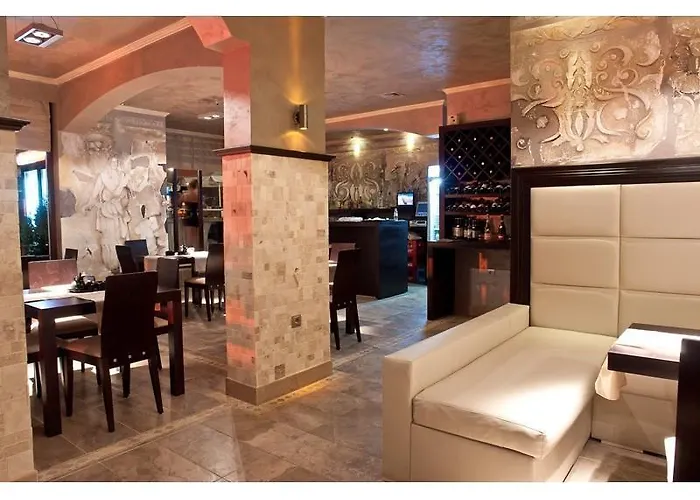 Апартхотел Vip Club Dolphin Coast