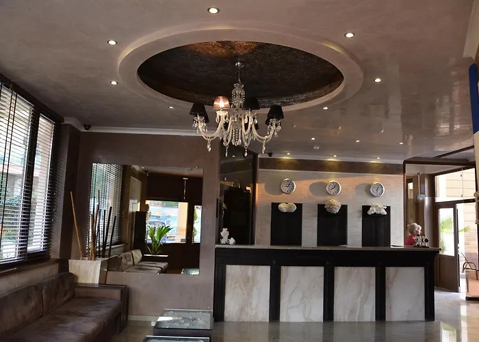 Vip Club Dolphin Coast Aparthotel 3*